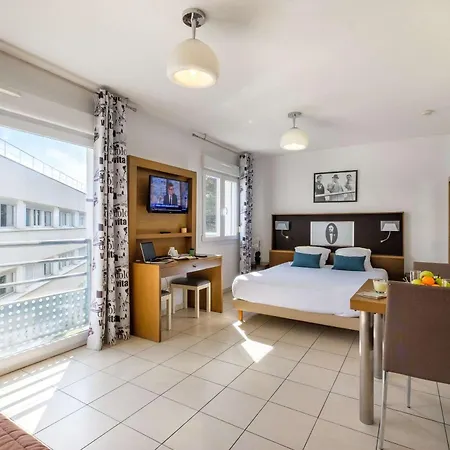 Comfort Le Maestria Hotel 3*