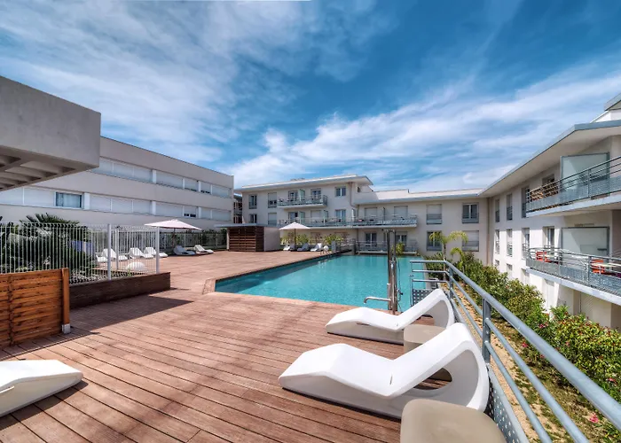 Comfort Le Maestria 3*