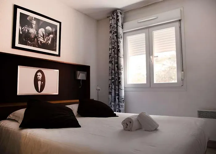 Comfort Le Maestria Szálloda