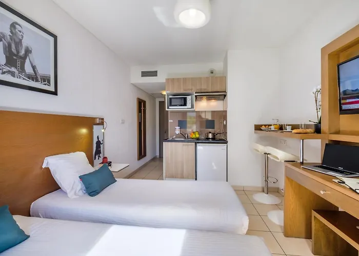 Szálloda Comfort Le Maestria Antibes