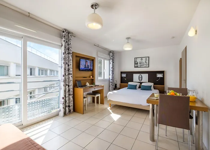 Comfort Le Maestria Антиб