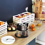 Hotell Comfort Le Maestria