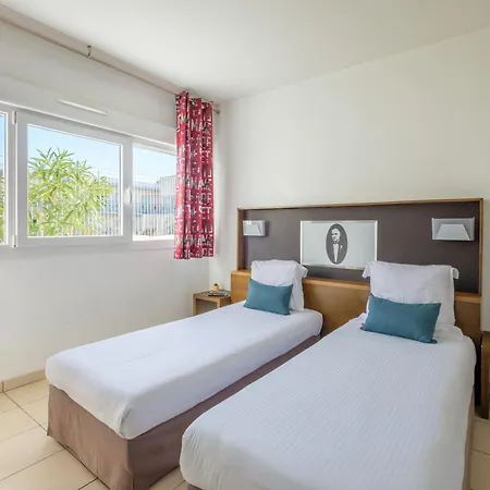 Zenitude Hôtel-résidences Le Maestria 3*