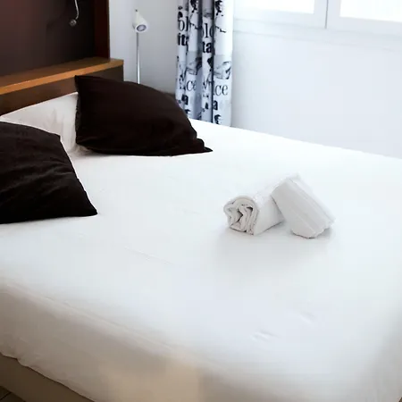 Zenitude Hôtel-résidences Le Maestria 3*