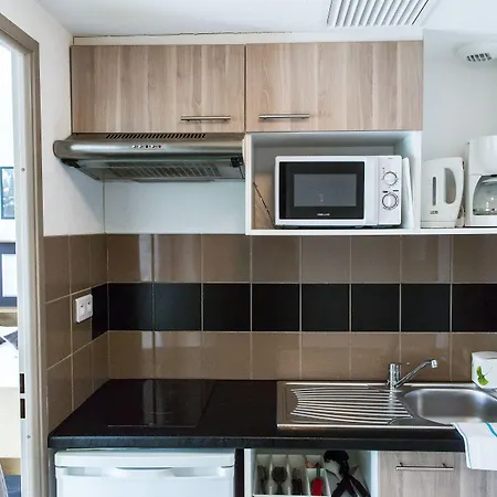 Comfort Le Maestria Szálloda 3*