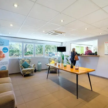 Hotel Comfort Le Maestria 3*