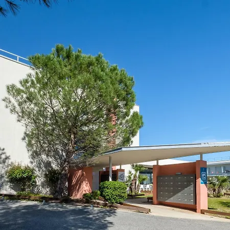 Apartmanhotel Comfort Le Maestria