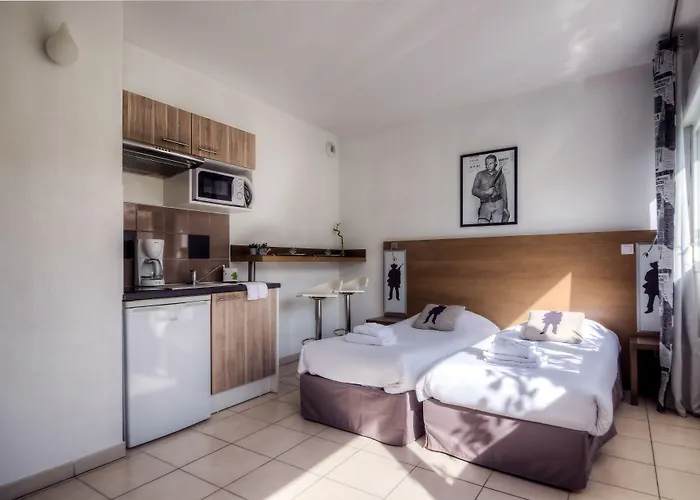 Comfort Le Maestria Hotel